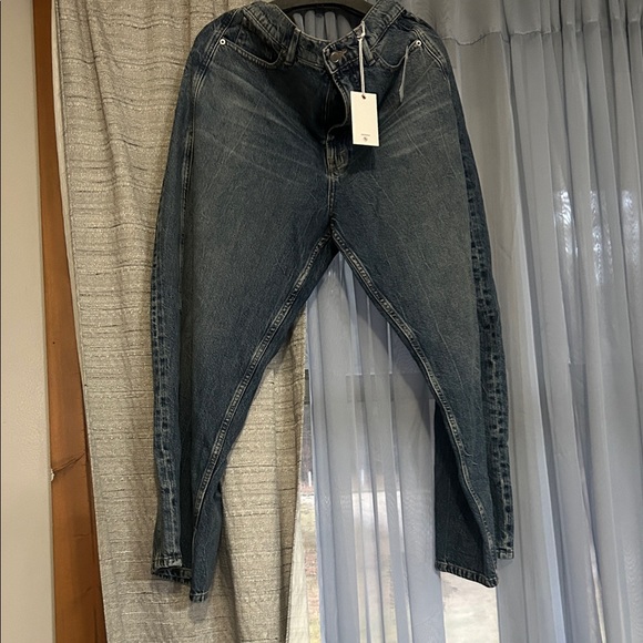 Good American Good Extreme barrel Jeans - Picture 4 of 7